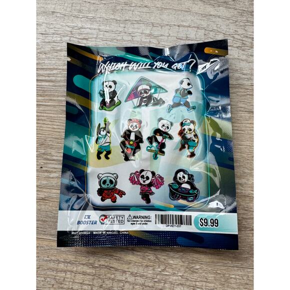 Dude Perfect Clip Keychain COMPLETE SET OF 10 Cool Panda Edition 2024 SEALED NWT - Picture 3 of 3